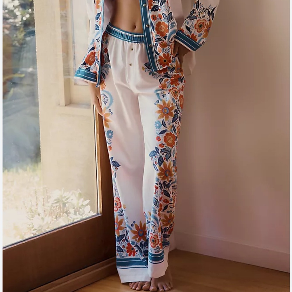 Anthropologie Pajama Pants Flannel Floral Print
Size S NWT